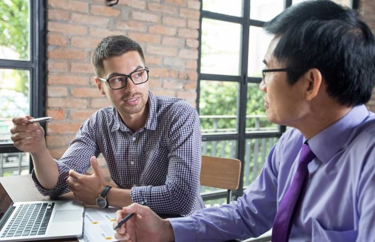 Ways to manage a difficult conversation at work